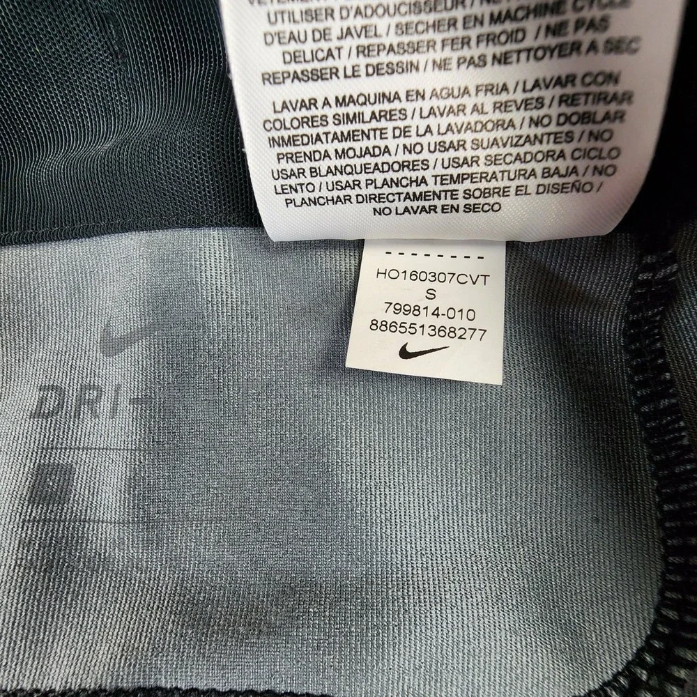 Nike Dri-FIT Epic Lux Crop Leggings Gray Wave Print Womens‎ S 799814-010 Running